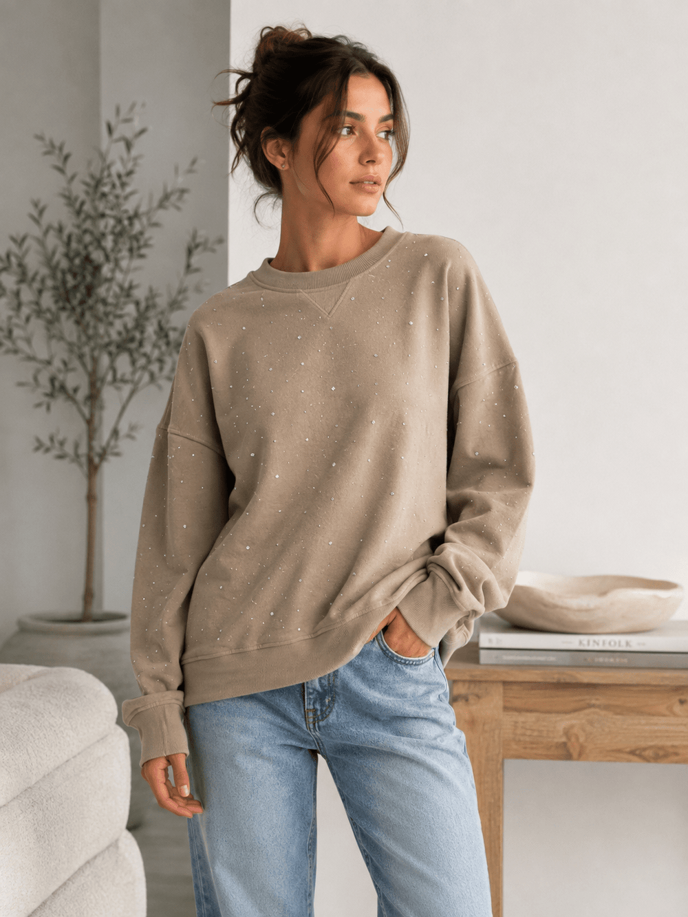 Marlowe Rhinestones Sweatshirt - Must Boutique