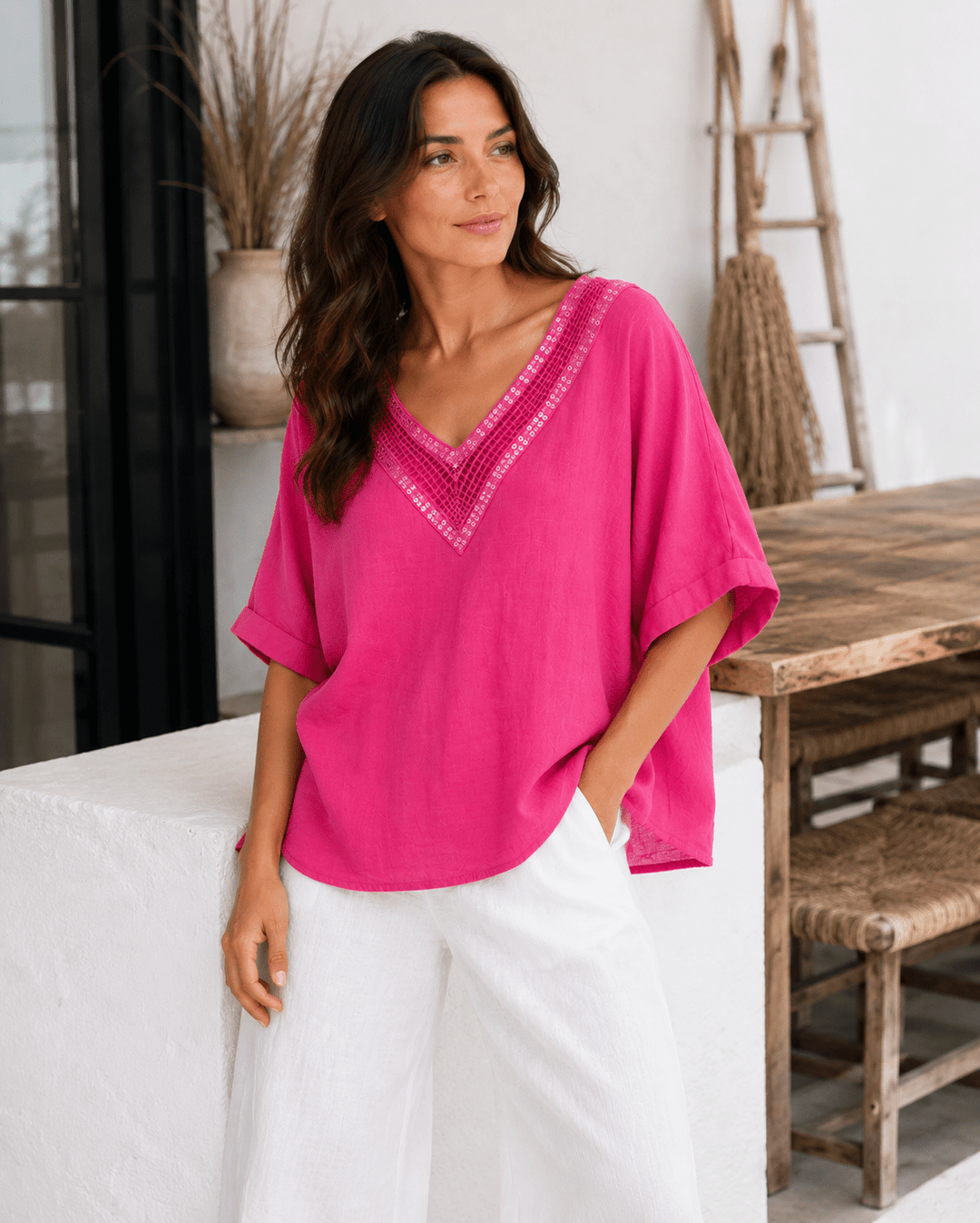 Sequin V-Neck top - Must Boutique